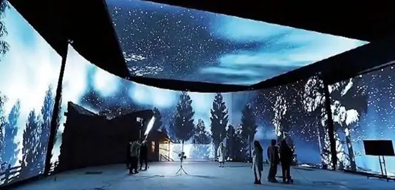 雪地上的风景 描述已自动生成